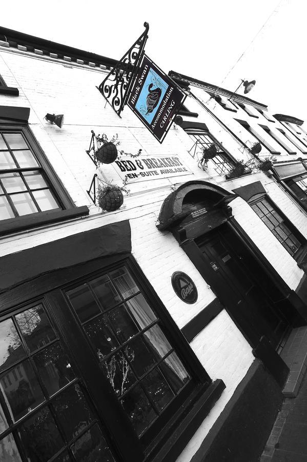 The Black Swan Inn Leominster Exterior foto